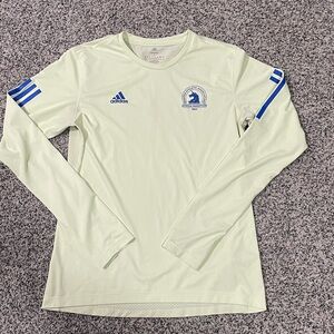 Adidas 2022 Boston Marathon long sleeve sz S